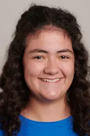Irene Davila Mejia, 2019 rowing headshot