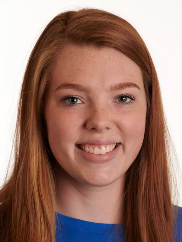 Abby Hile, 2019 women's rowing headshot