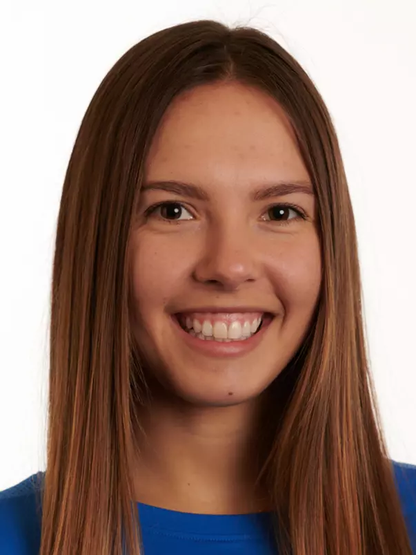 Alli Hinmon, 2019 women's rowing headshot
