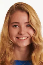 Danielle Hoekstra, 2019 women's rowing headshot