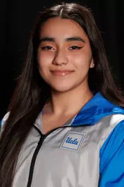 Frida Esparza 2021 Head Shot