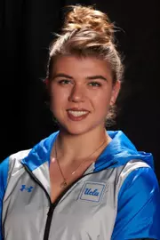 Pauline Tratz 2021 Head Shot