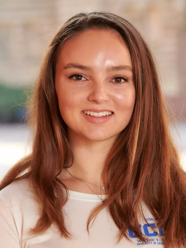 UCLA Athletics - 2020 UCLA Rowing Media Day portraits and Team Photos, UCLA, Los Angeles, CA.
January 15th, 2020
Copyright Don Liebig/ASUCLA
Alvarado__Bella_004.NEF