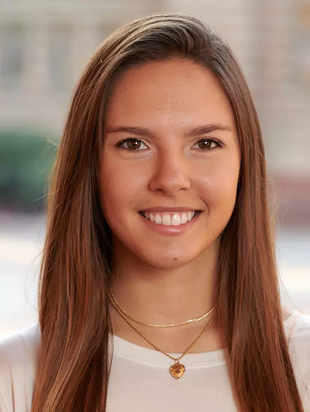 Alli Hinmon, rowing headshot