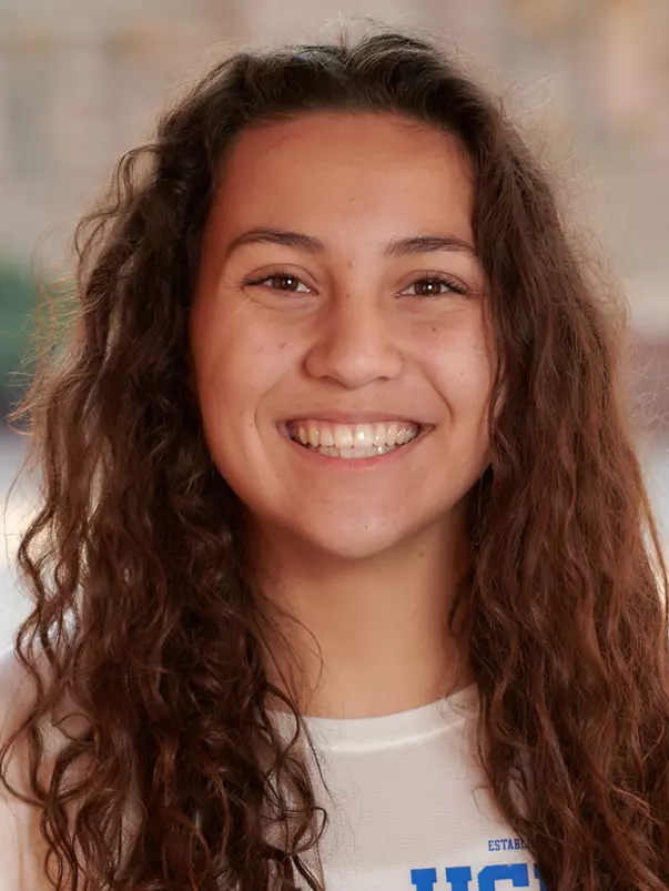 Jaclyn Schwartz, rowing headshot