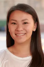 Haley Tong, rowing headshot