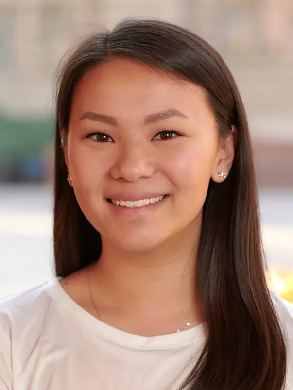 Haley Tong, rowing headshot
