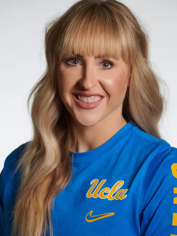 UCLA Athletics - 2022 UCLA Women's Gymnastics Media Day portraits and poster photos.  UCLA, Los Angeles, CA.
November 11th, 2020
Copyright Don Liebig/ASUCLA
Comforte_Kristina_002.NEF
