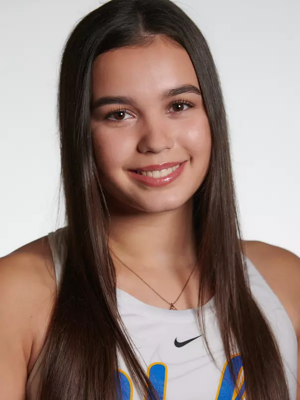 UCLA Athletics - 2022 UCLA Women's Gymnastics Media Day portraits and poster photos.  UCLA, Los Angeles, CA.
November 11th, 2020
Copyright Don Liebig/ASUCLA
Moors_Brooklyn_002.NEF