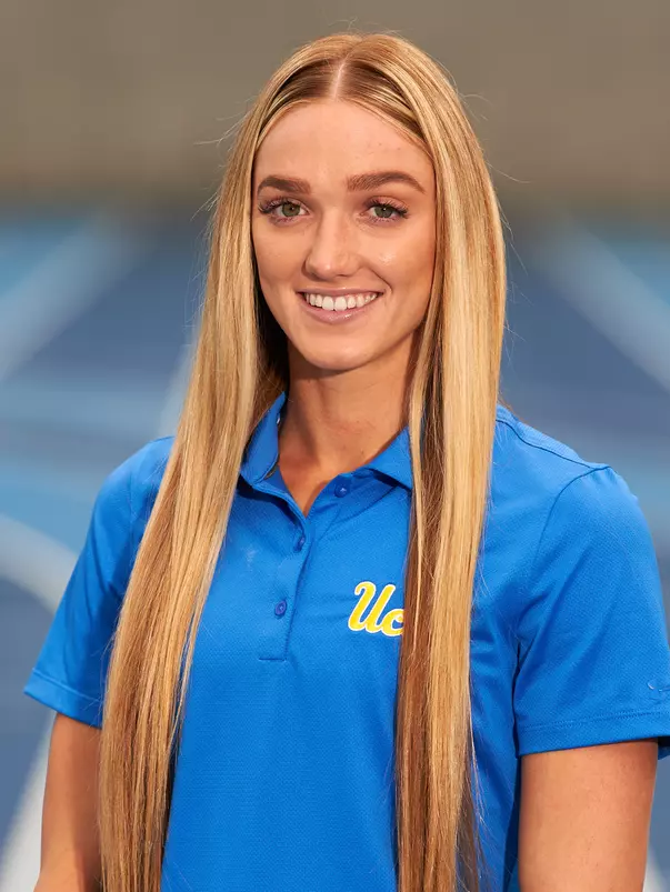 UCLA Athletics - 2020-2021 UCLA Track and Field athlete portraits, UCLA, Los Angeles, CA.
January 30th, 2021
Copyright Don Liebig/ASUCLA
Anderson_Shae_011.NEF