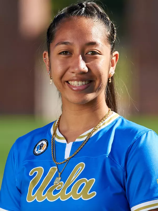 UCLA Athletics - Spring 2021 UCLA Women’s Soccer media day portraits, poster shots and social media images. UCLA, Los Angeles, CA.
January 16th, 2021
Copyright Don Liebig/ASUCLA
Crowder_Aislynn_001.NEF