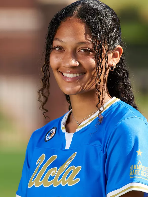 UCLA Athletics - Spring 2021 UCLA Women’s Soccer media day portraits, poster shots and social media images. UCLA, Los Angeles, CA.
January 16th, 2021
Copyright Don Liebig/ASUCLA
Turner_Reilyn_001.NEF