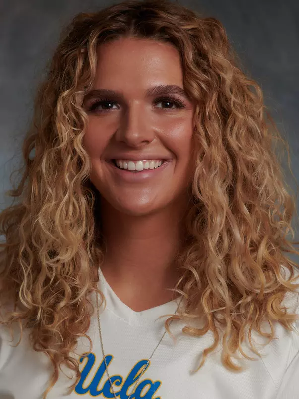 UCLA Athletics - 2021 UCLA Women's Volleyball Media Day Portraits, UCLA, Los Angeles, CA.August 21st, 2021Copyright Don Liebig/ASUCLADodson_Anna_0013.NEF