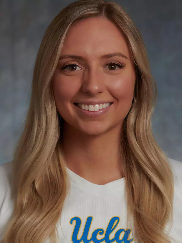 UCLA Athletics - 2021 UCLA Women's Volleyball Media Day Portraits, UCLA, Los Angeles, CA.August 21st, 2021Copyright Don Liebig/ASUCLAMartin_Shelby_0003.NEF