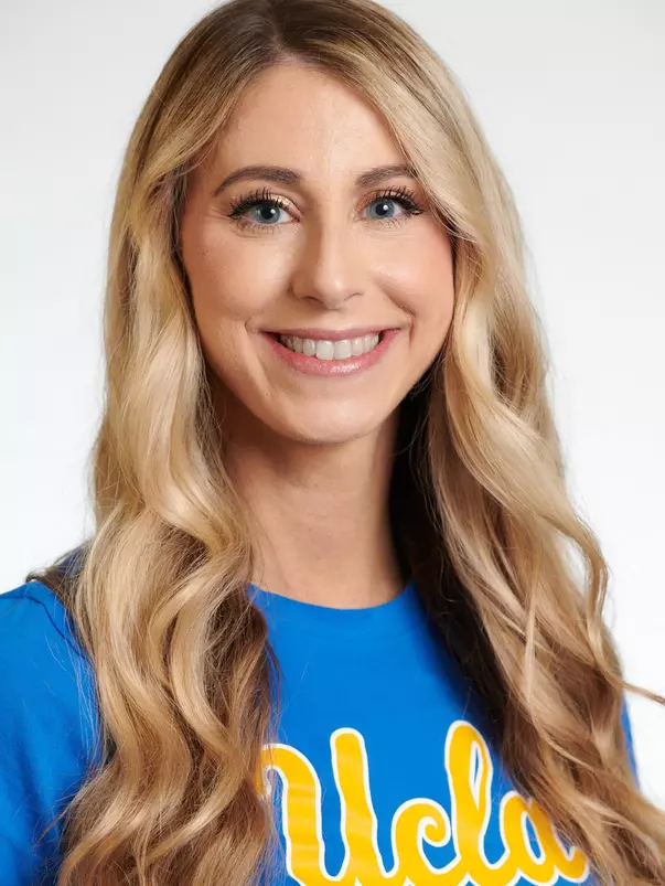 UCLA Athletics - Various formal portraits of athletes and staff, UCLA, Los Angeles, CA.
September 28th, 2022
Grable_Autumn_09.NEF
Copyright Don Liebig/ASUCLA