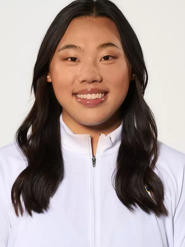 UCLA Athletics - 2023 UCLA Women's Gymnastics Media Day portraits and poster photos. UCLA, Los Angeles, CA.
September 21st, 2022
Copyright Don Liebig/ASUCLA
Lee_Emily_06.NEF
