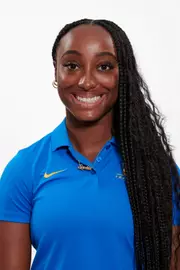 Sophia Alexander 2022-23 Headshot