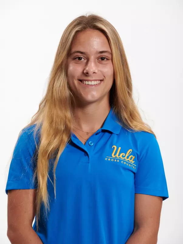 UCLA Athletics - 2022 UCLA Men's and Women's Cross Country Media Day, portraits and team photos, UCLA, Los Angeles, , CA.September 28th, 2022Copyright Don Liebig/ASUCLABrowne_Chloe_05.NEF