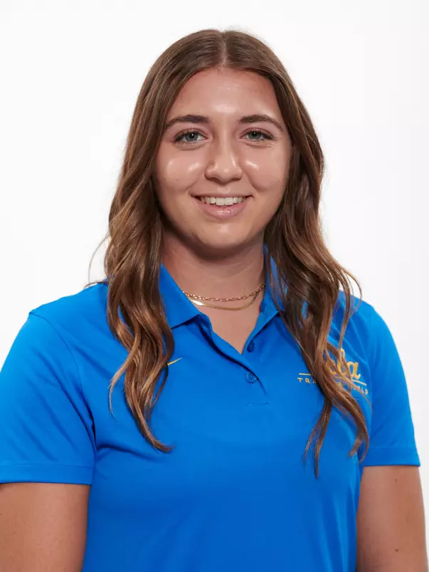 Isabella Grant 2022-23 Head Shot