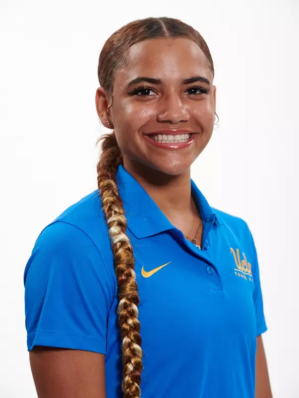 Trinity Rossum 2022-23 Head Shot