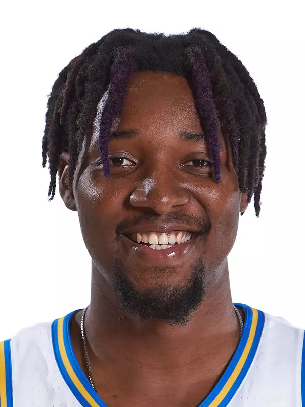 Kenneth Nwuba, headshot