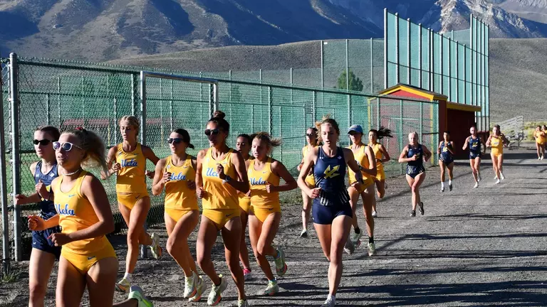 Cross Country Claims Pair of Team Victories in Season Opener