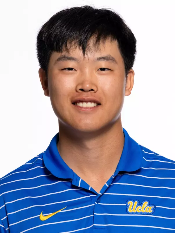 Evan Chien 2022-23 Headshot