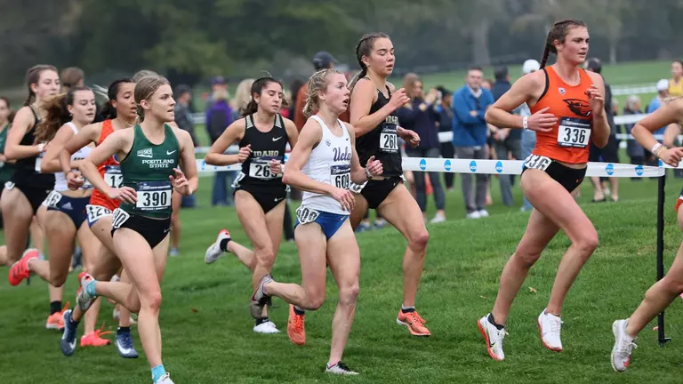 Cross Country Travels to Oregon for Bill Dellinger Invitational