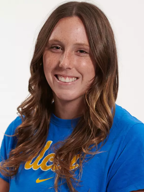 Anna Pearson 2023 Head Shot