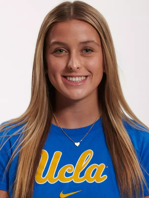 UCLA Athletics - 2023 UCLA Women's Water Polo Media Day portraits, UCLA, Los Angeles, CA.
November 22nd, 2022
Copyright Don Liebig/ASUCLA
Rosentito_Izzy_007.NEF
