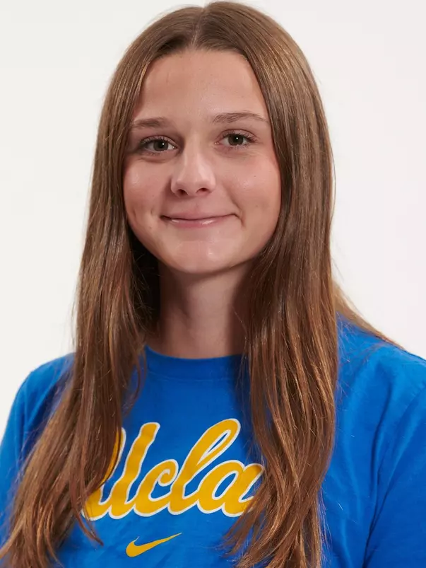 UCLA Athletics - 2023 UCLA Women's Water Polo Media Day portraits, UCLA, Los Angeles, CA.
November 22nd, 2022
Copyright Don Liebig/ASUCLA
Miller_Anneliese_007.NEF