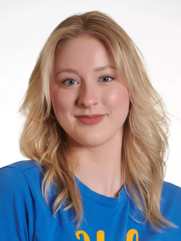 Lauren Poehling, headshot