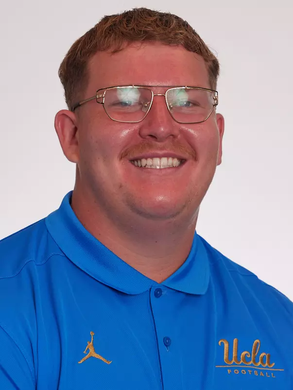 UCLA Athletics - 2023 UCLA Football student athlete portraits, UCLA, Los Angeles, CA.
July 18th and 19th, 2023
Copyright Don Liebig/ASUCLA
Carlin_Josh_003.CR3