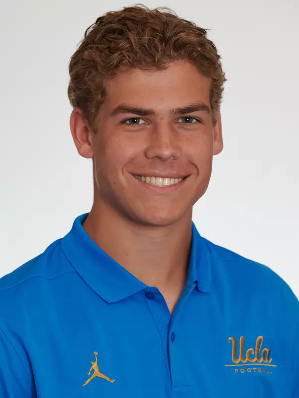 UCLA Athletics - 2023 UCLA Football student athlete portraits, UCLA, Los Angeles, CA.
July 18th and 19th, 2023
Copyright Don Liebig/ASUCLA
Duncan_Luke_002.NEF