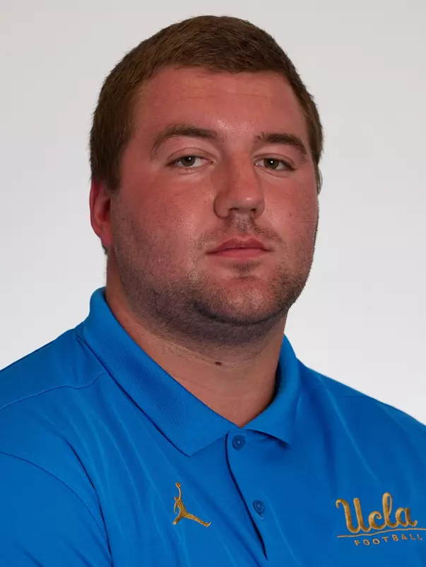 UCLA Athletics - 2023 UCLA Football student athlete portraits, UCLA, Los Angeles, CA.
July 18th and 19th, 2023
Copyright Don Liebig/ASUCLA
Holstege_Spencer_002.CR3