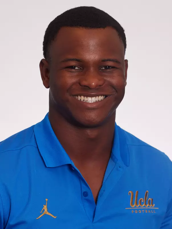 UCLA Athletics - 2023 UCLA Football student athlete portraits, UCLA, Los Angeles, CA.
July 18th and 19th, 2023
Copyright Don Liebig/ASUCLA
Murrell_Deshun_002.CR3