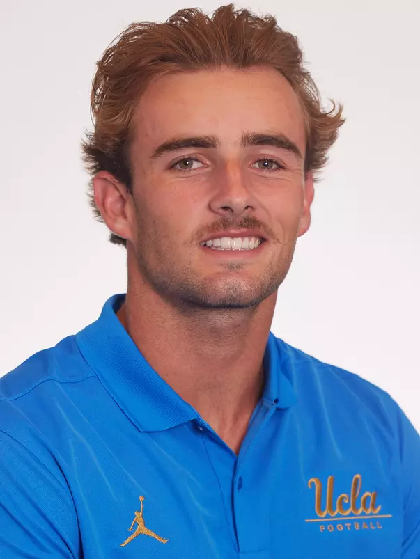 UCLA Athletics - 2023 UCLA Football student athlete portraits, UCLA, Los Angeles, CA.
July 18th and 19th, 2023
Copyright Don Liebig/ASUCLA
Schlom_Bradley_004.CR3