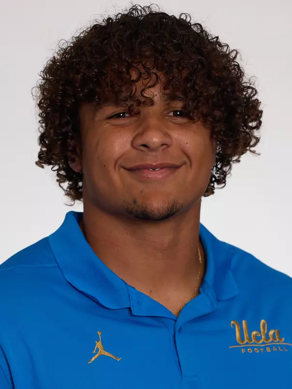 UCLA Athletics - 2023 UCLA Football student athlete portraits, UCLA, Los Angeles, CA.
July 18th and 19th, 2023
Copyright Don Liebig/ASUCLA
Somerville_Quintin_002.CR3