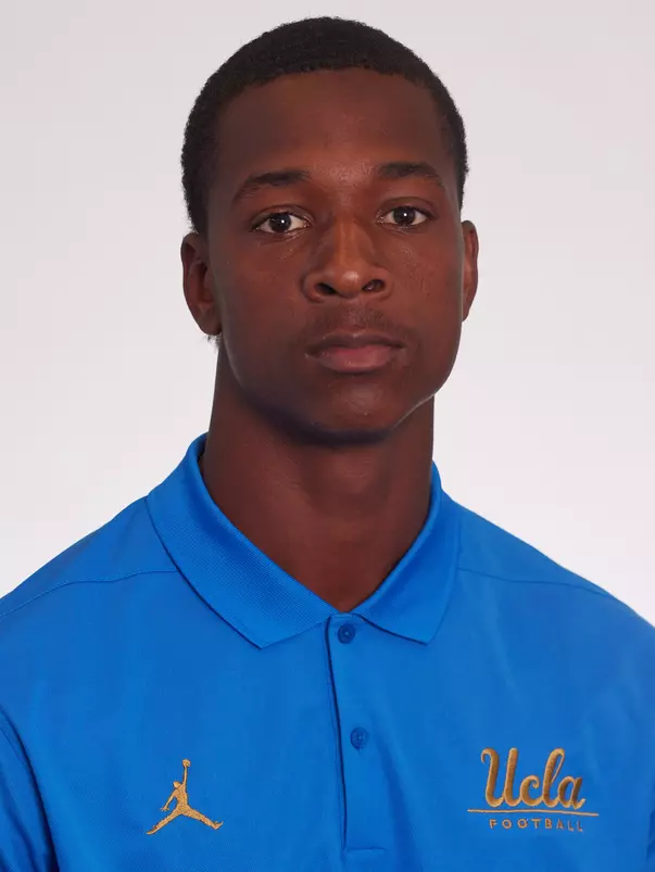 UCLA Athletics - 2023 UCLA Football student athlete portraits, UCLA, Los Angeles, CA.
July 18th and 19th, 2023
Copyright Don Liebig/ASUCLA
Staples_Ezavier_002.CR3