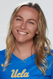 Kate Lane 2023 Headshot