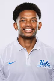 Gillis, Leon_2024 Headshot