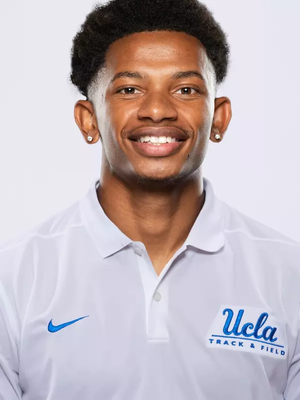 Gillis, Leon_2024 Headshot