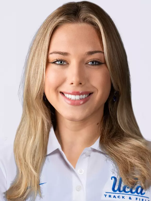 Hannah Slover_2024 Headshot