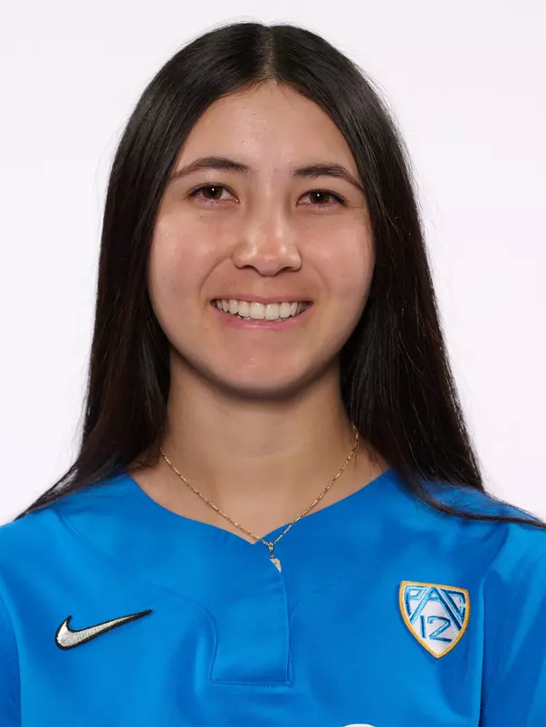 Kate Blunt 2024 Headshot