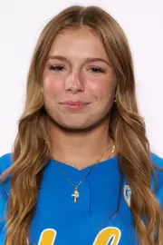Mia McNulty 2024 Headshot