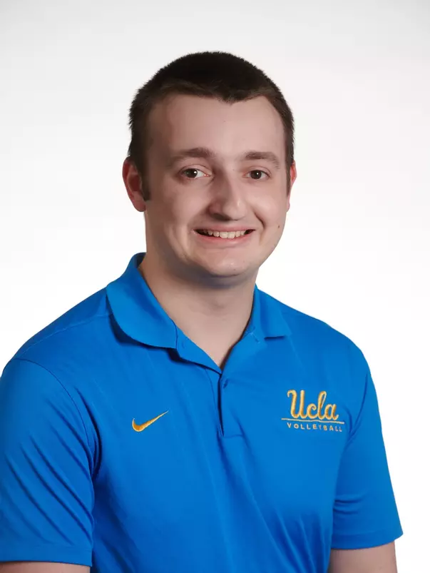 UCLA Athletics - 2023 UCLA Men's Volleyball media day portraits. UCLA, Los Angeles, CA.
February 17th, 2023
Copyright  Don Liebig/ASUCLA
Ruttenberg_AJ_002.NEF