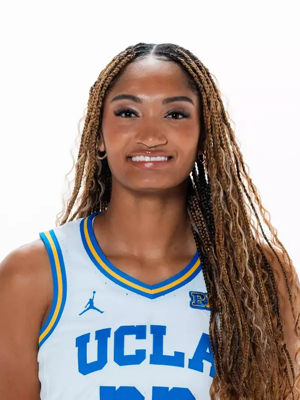 Kendall Dudley_Headshot_2024-25