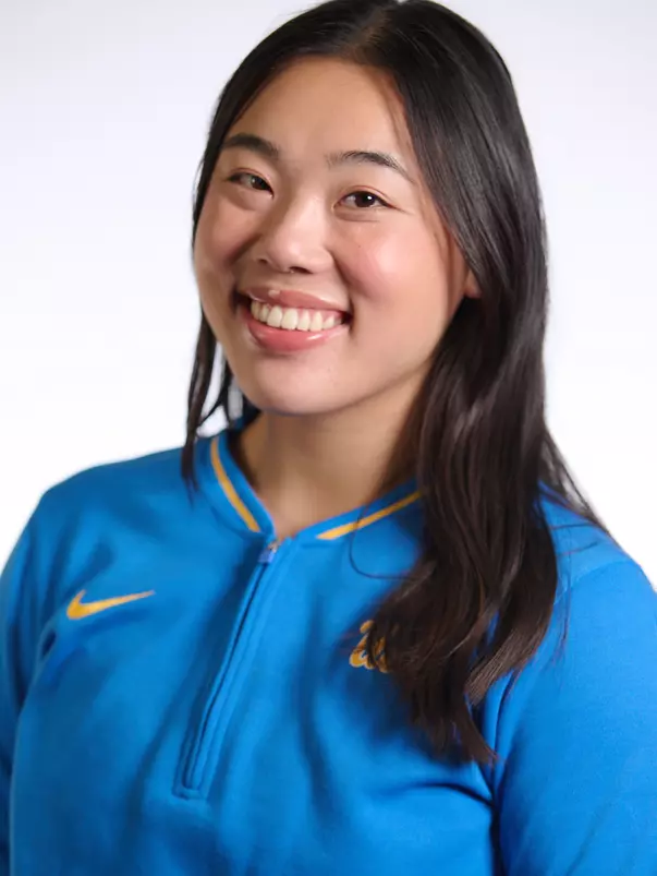 UCLA Athletics - 2025 UCLA Women's Gymnastics Media Day portraits and poster photos. UCLA, Los Angeles, CA.
September 25th, 2024
Copyright Don Liebig/ASUCLA
Lee_Emily_013.NEF