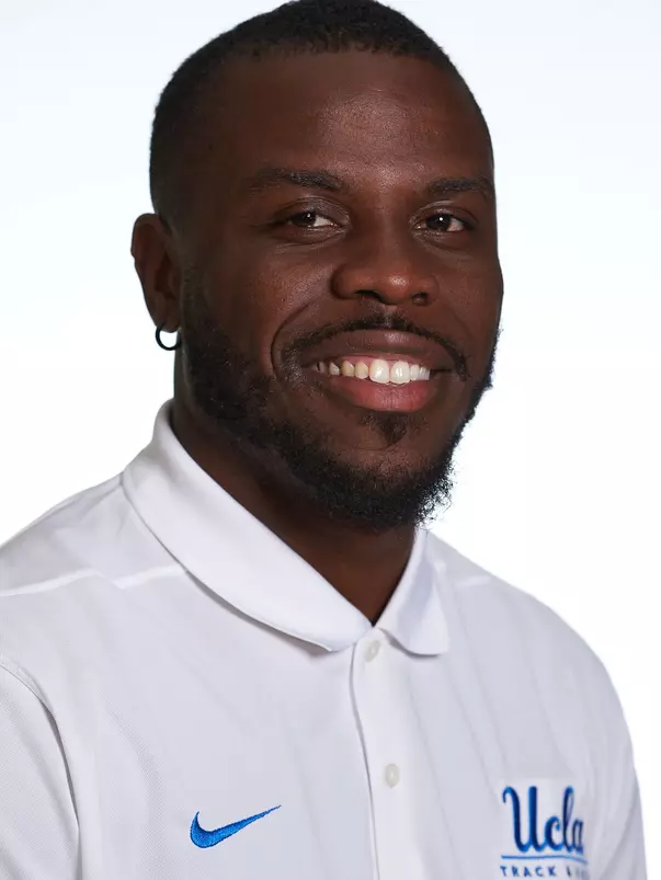 UCLA Athletics - UCLA Track and Field athlete portraits, UCLA, Los Angeles, CA.
October 2nd, 2024
Copyright  Don Liebig/ASUCLA
Zaza_Welington_0007.NEF