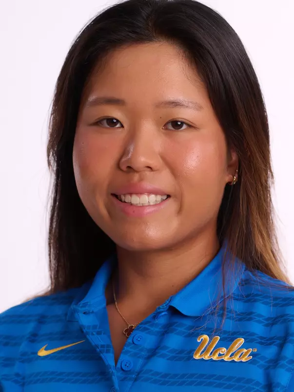 Angela Liu 2024-25 Headshot